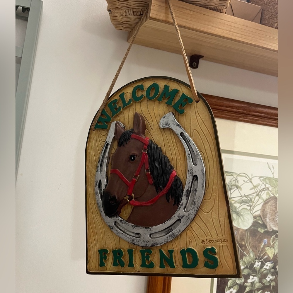 SPOONTIQUES Antique Horse Shoe “Welcome Home” Door Hanger